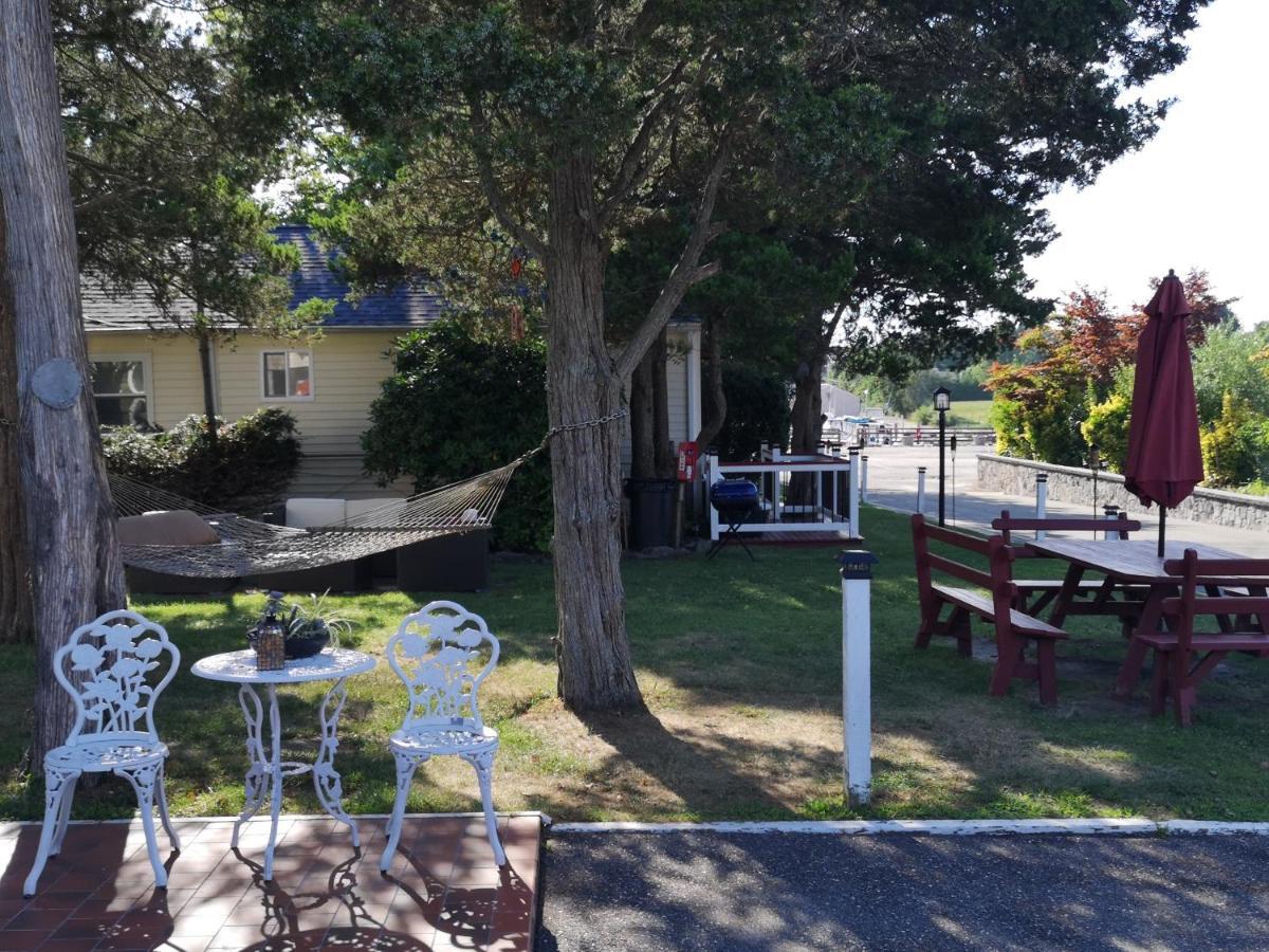 Bay Watch Hotel And Marina Hampton Bays Bagian luar foto