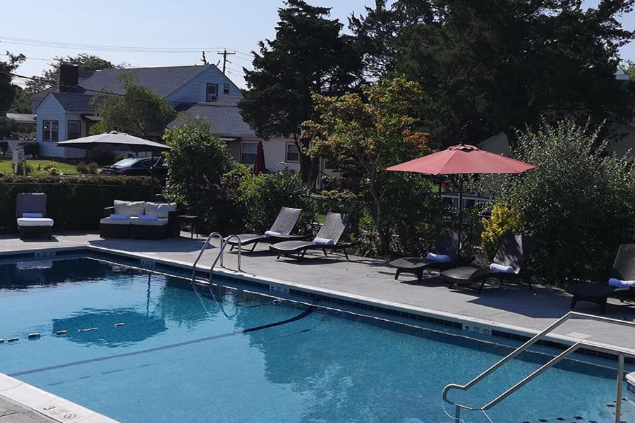Bay Watch Hotel And Marina Hampton Bays Ruang foto