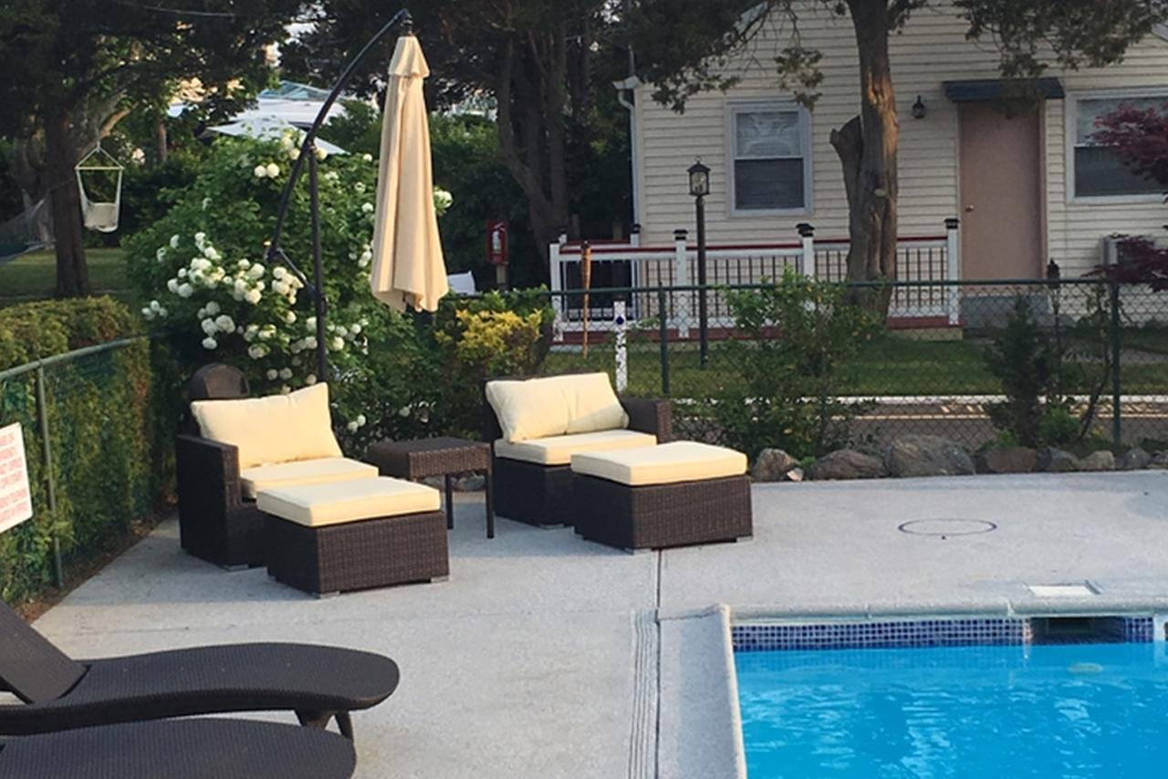 Bay Watch Hotel And Marina Hampton Bays Bagian luar foto